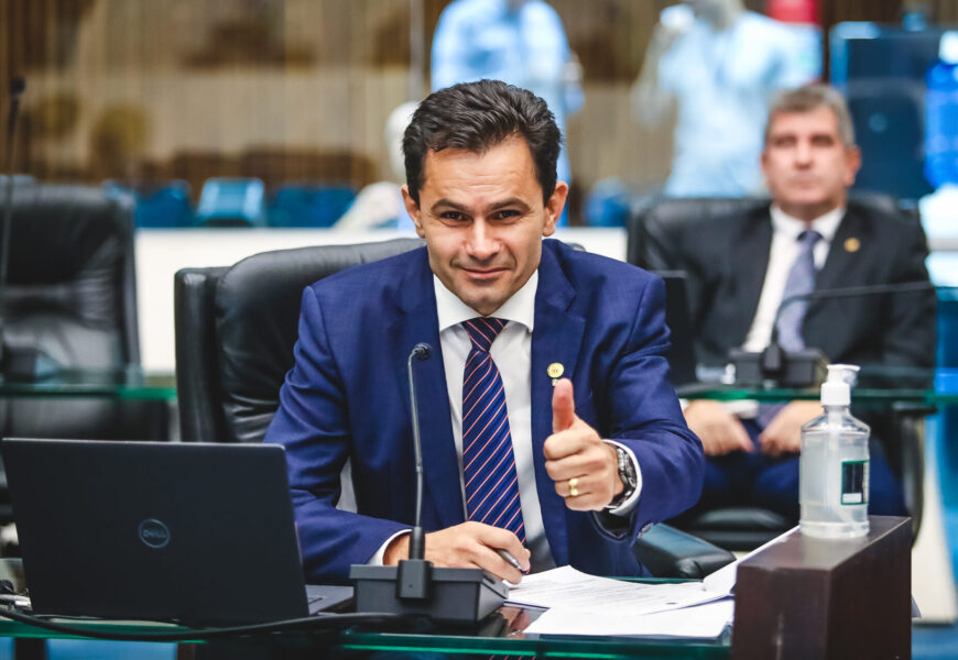 Marcio Pacheco apresenta balanço com mais de R$ 120 milhões destinados a 131 municípios do Paraná